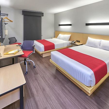 City Express By Marriott Monterrey Lindavista Guadalupe  Ngoại thất bức ảnh