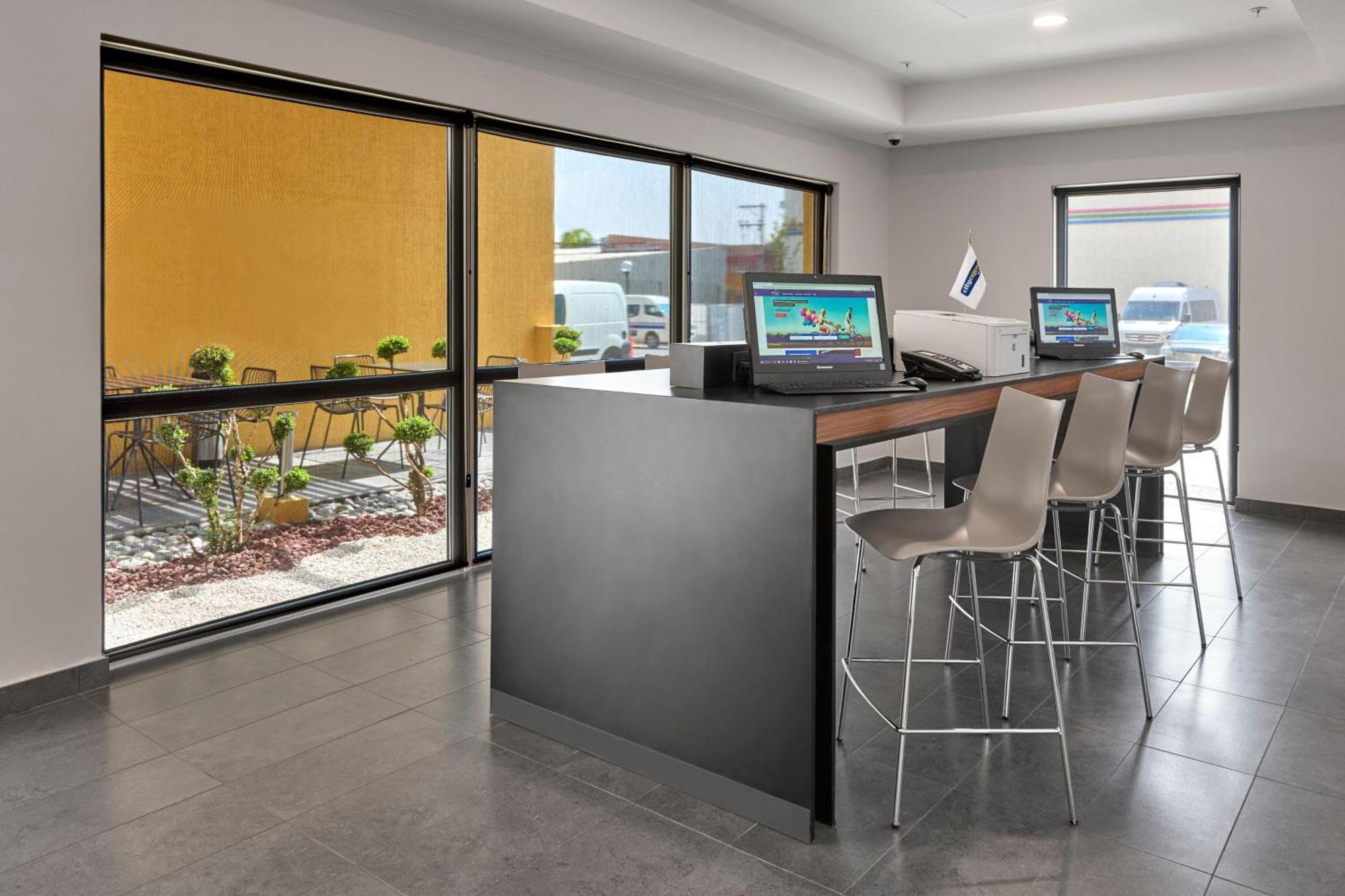 City Express By Marriott Monterrey Lindavista Guadalupe  Ngoại thất bức ảnh